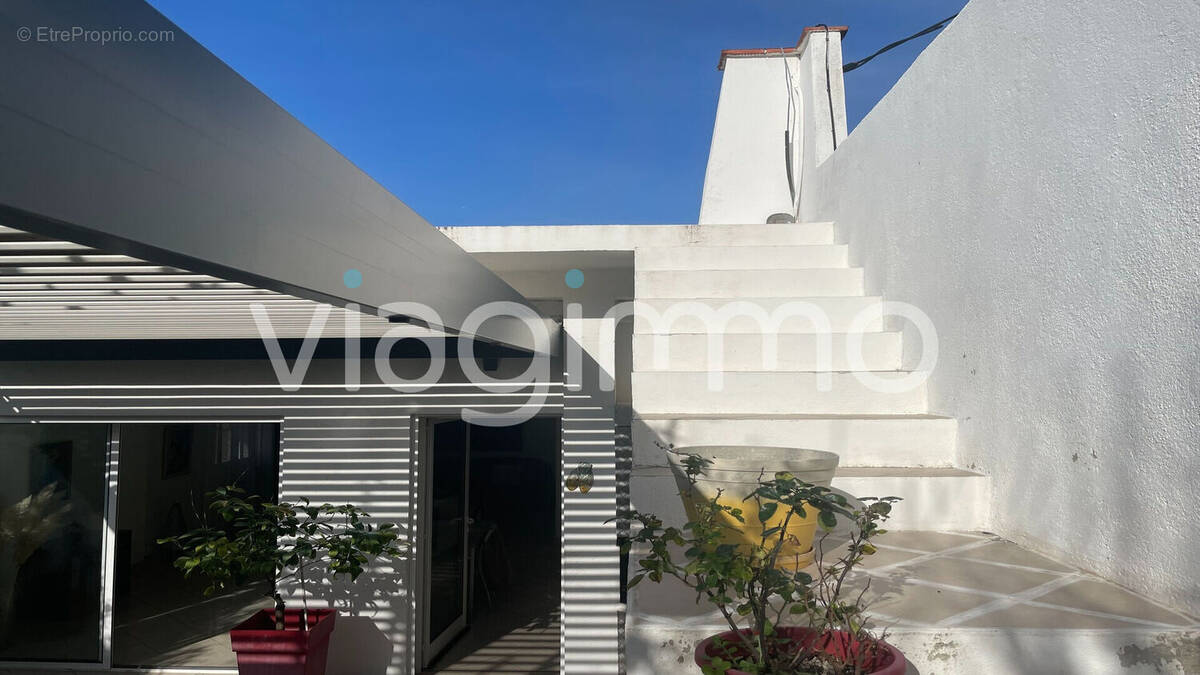 Maison à MARSEILLE-8E