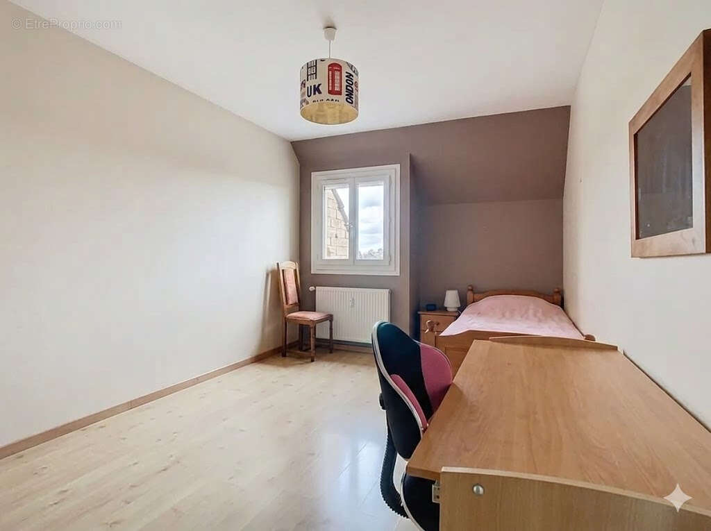 Duplex à deux pas du coeur de Beaune -7 pièces-130 m2 - photo 5
