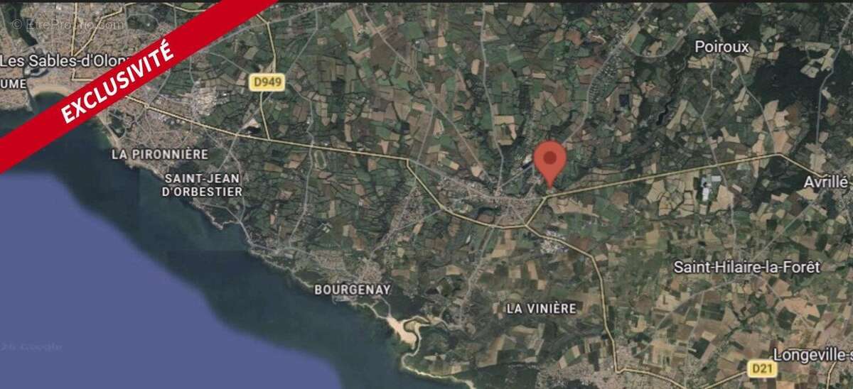 Terrain à TALMONT-SAINT-HILAIRE