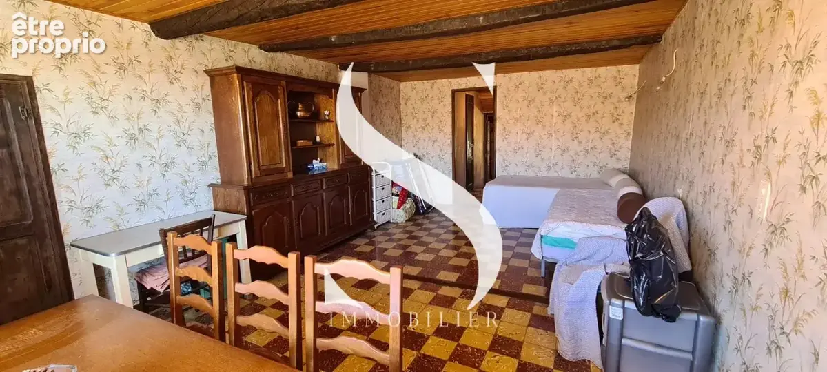 Charmant appartement de village 2 pièces avec cheminée à vendre - photo 5