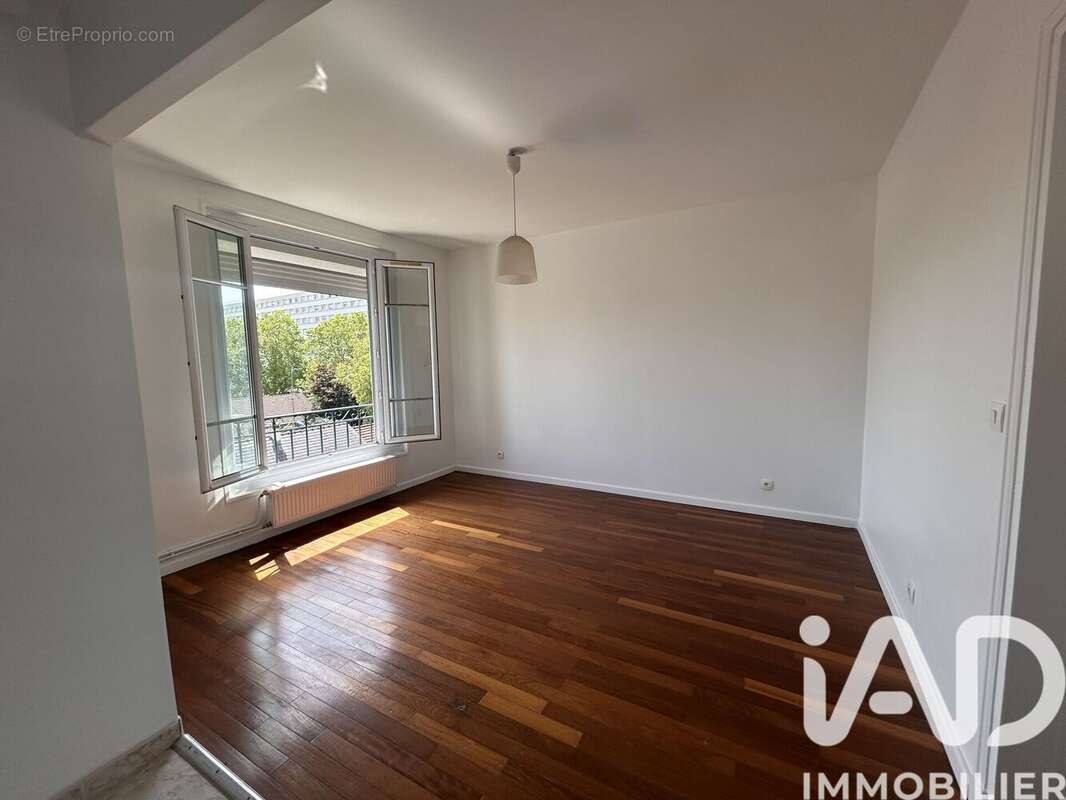 Photo 3 - Appartement à BAGNEUX