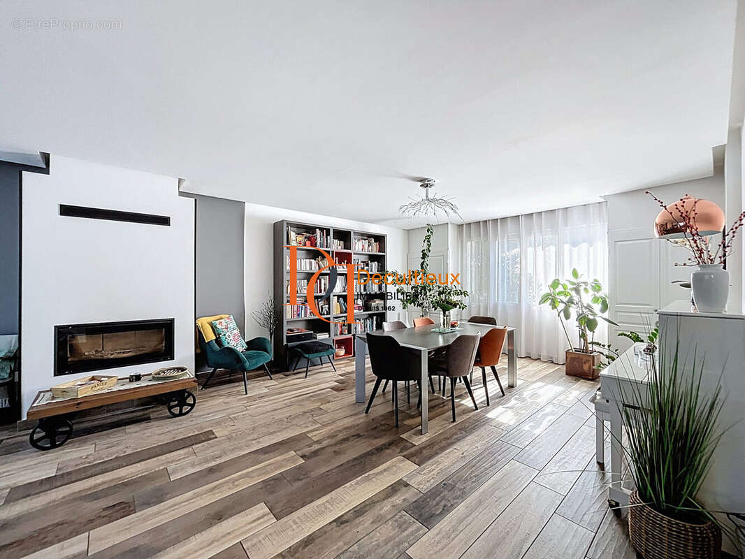 Maison à VILLEURBANNE