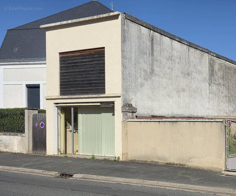 Commerce à SAINT-AOUT