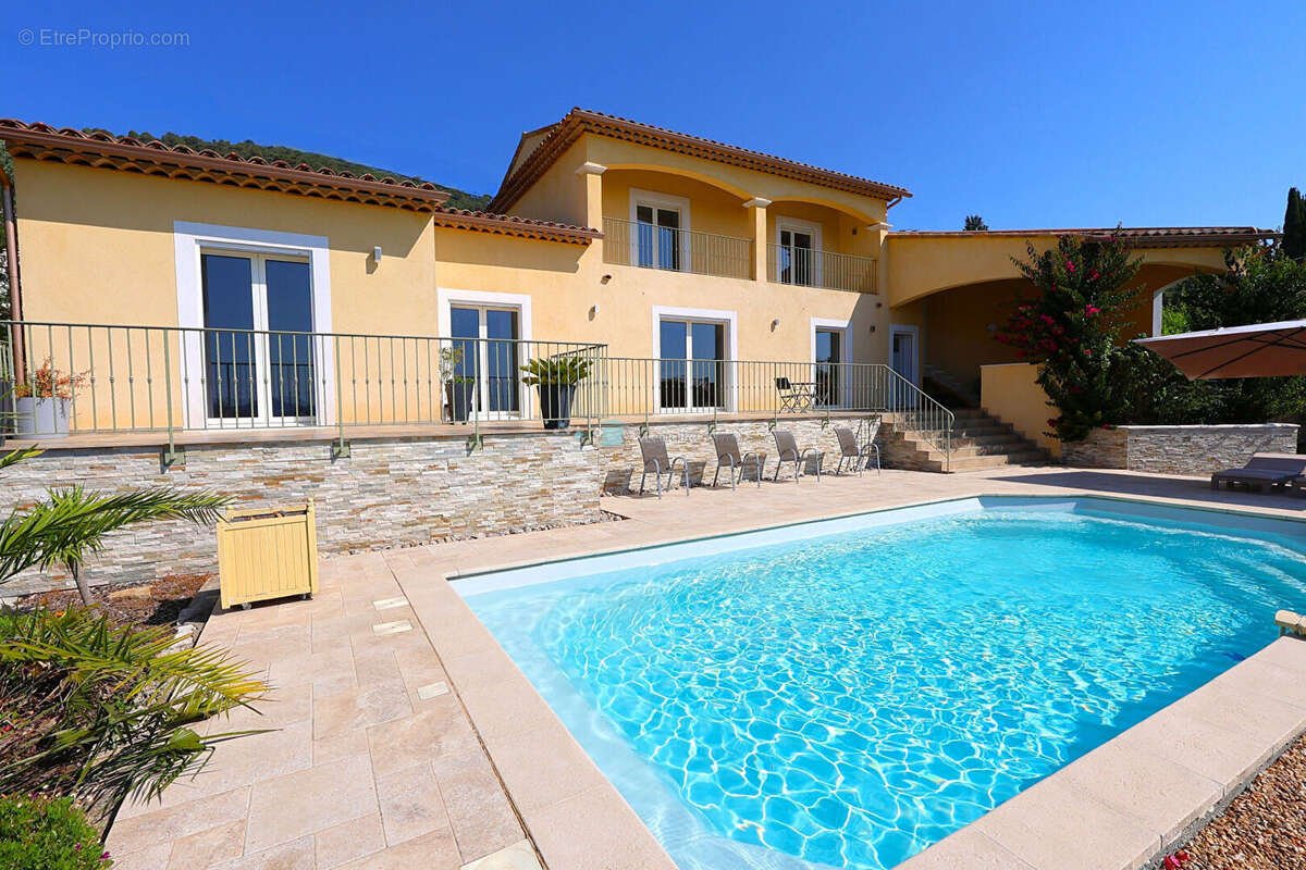 Maison à LE TIGNET