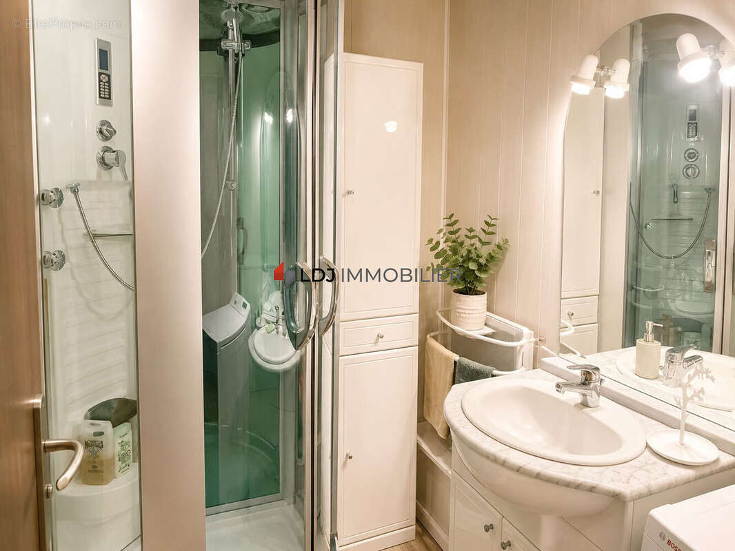 Appartement 32 m² à Amelie-Les-Bains-Palalda  - photo 4