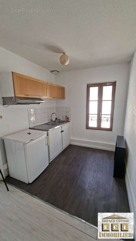 Appartement 80 m² à La Cote-Saint-Andre  - photo 5