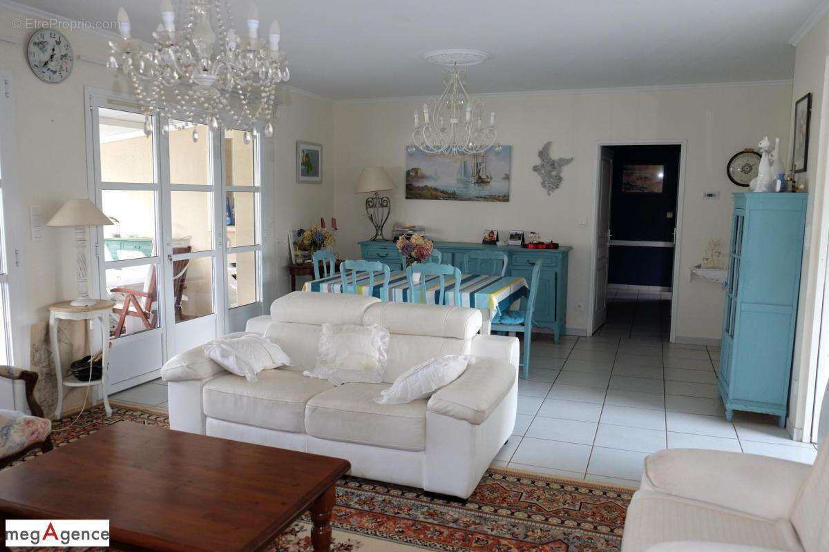 Maison à SAINTE-FEREOLE