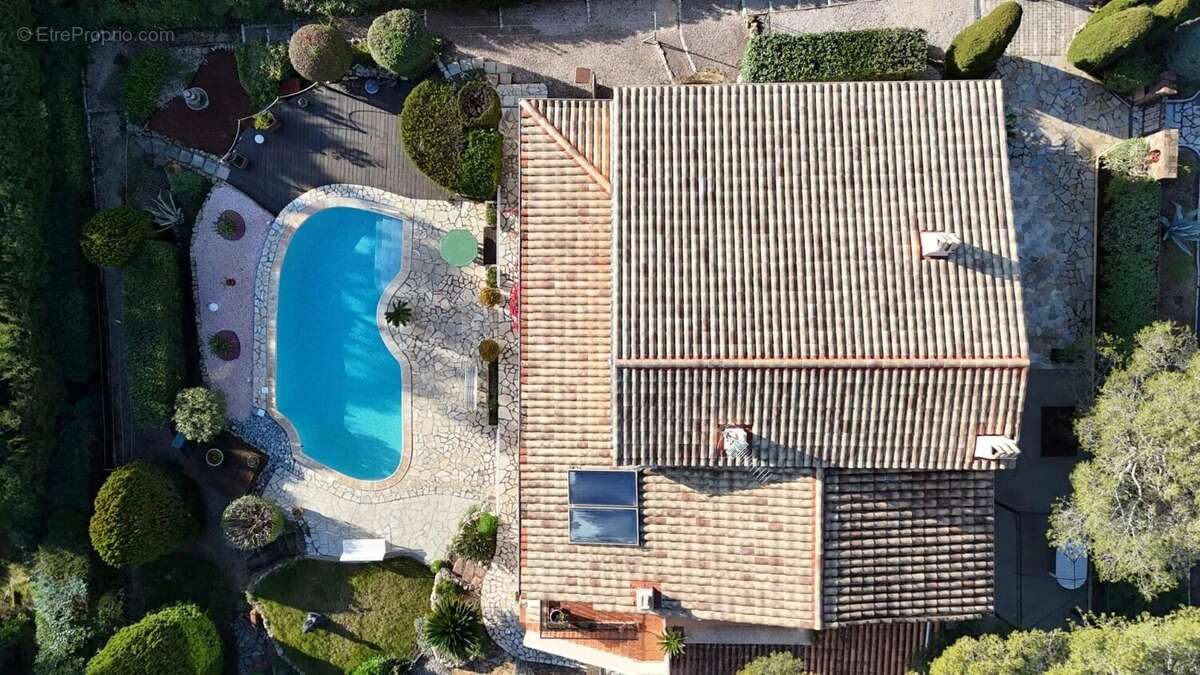 Maison à SAINT-RAPHAEL