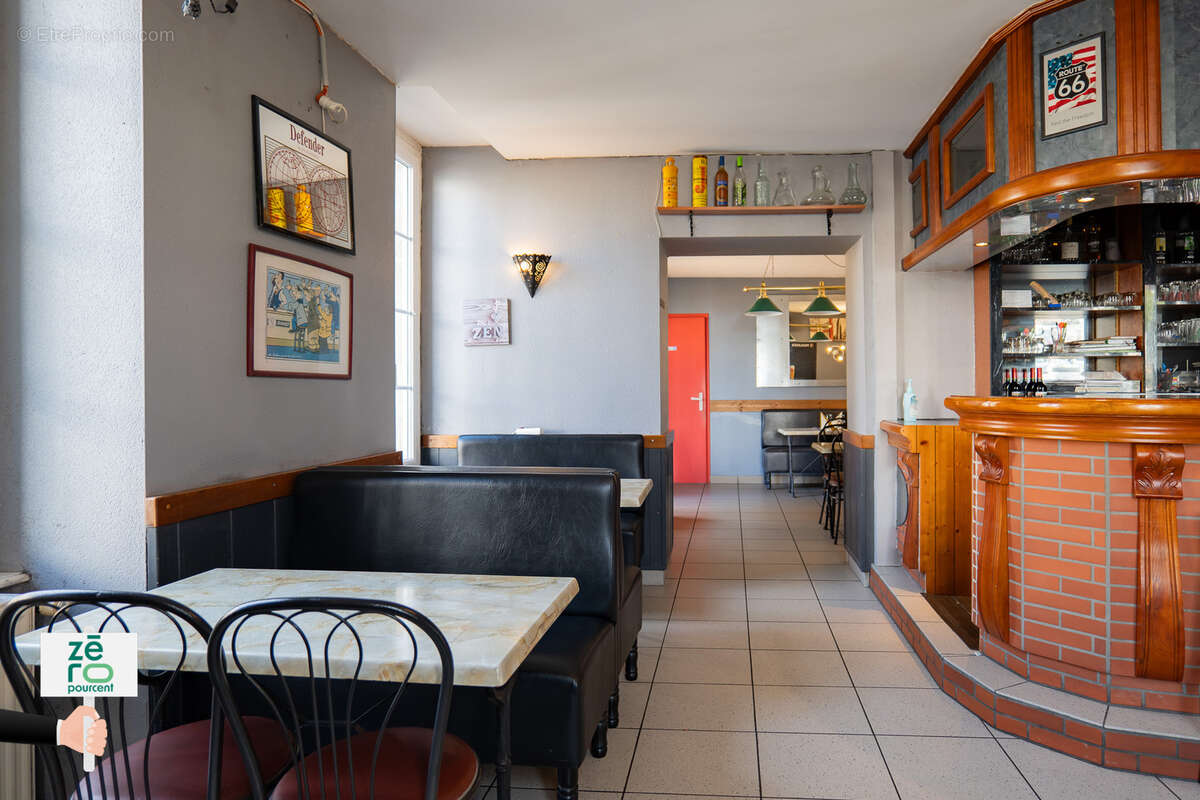 Commerce à SAINT-FULGENT