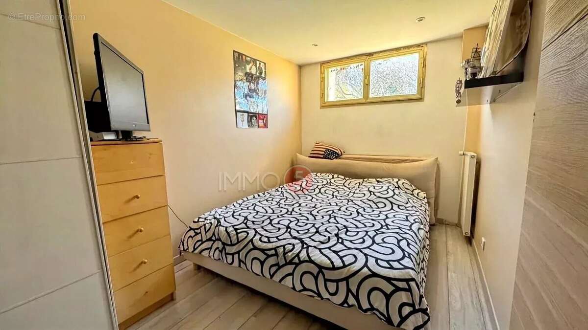 Appartement à LE RAINCY