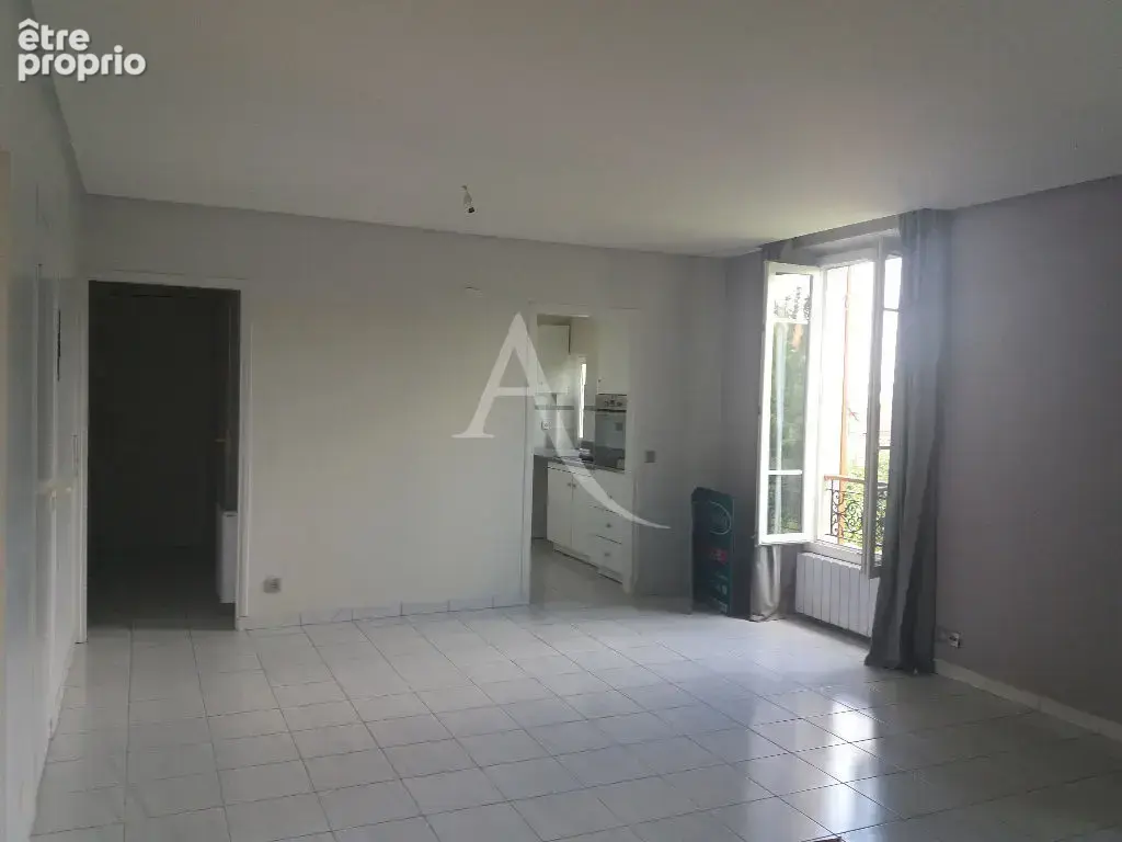 Appartement Montgeron 2 pièce(s) 53.48 m2 - photo 1