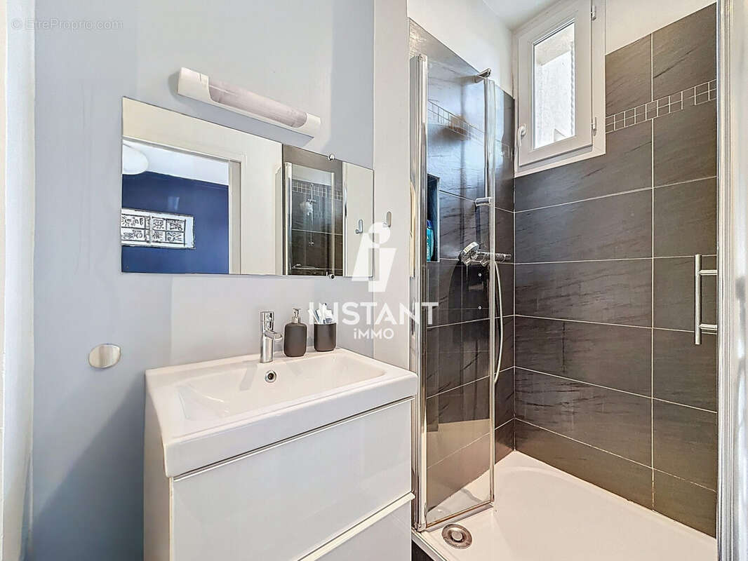Appartement à LE PERREUX-SUR-MARNE