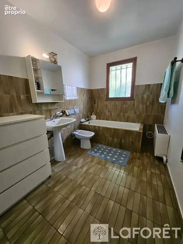 Maison OULLINS 7 Pièces, 6 Chambres - photo 14