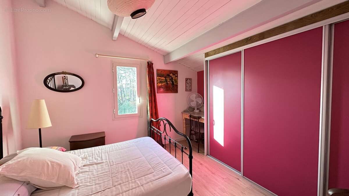 Maison landaise de type t7 de 140 m2 proche du golf - photo 17