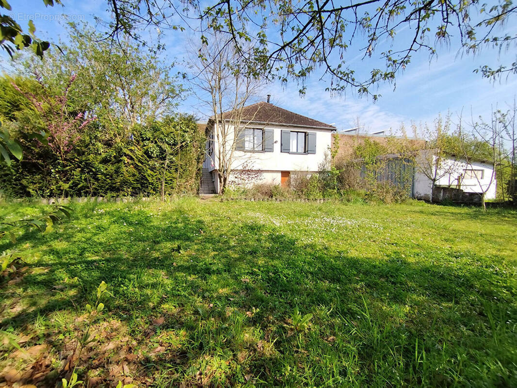 Maison à SAINT-PIERRE-DES-CORPS