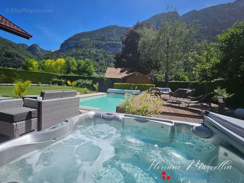 Maison à vendre 5 pièces BONNEVILLE (74) - photo 4
