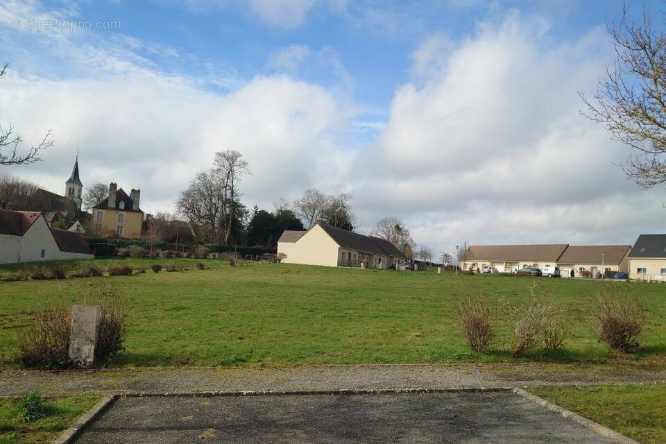 Terrain à CORBEIL-ESSONNES