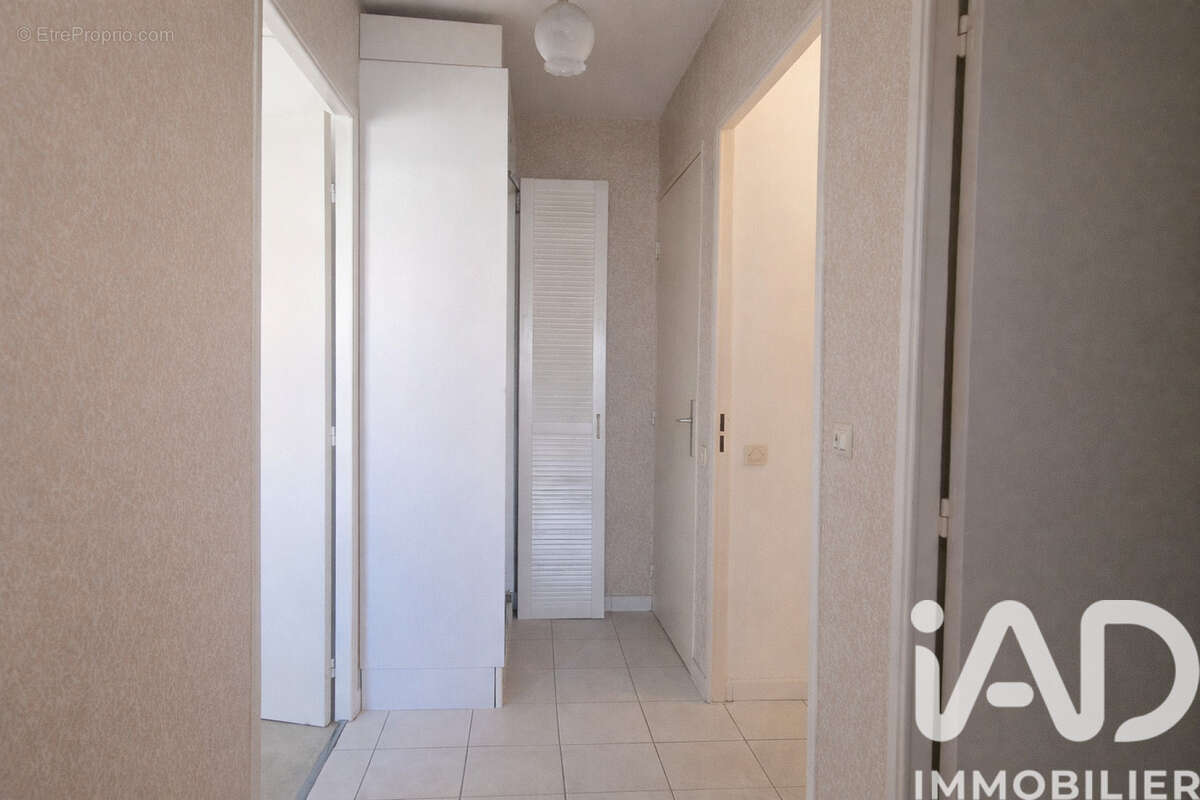 Photo 4 - Appartement à MARSEILLE-8E