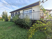 Maison à HONNECOURT-SUR-ESCAUT