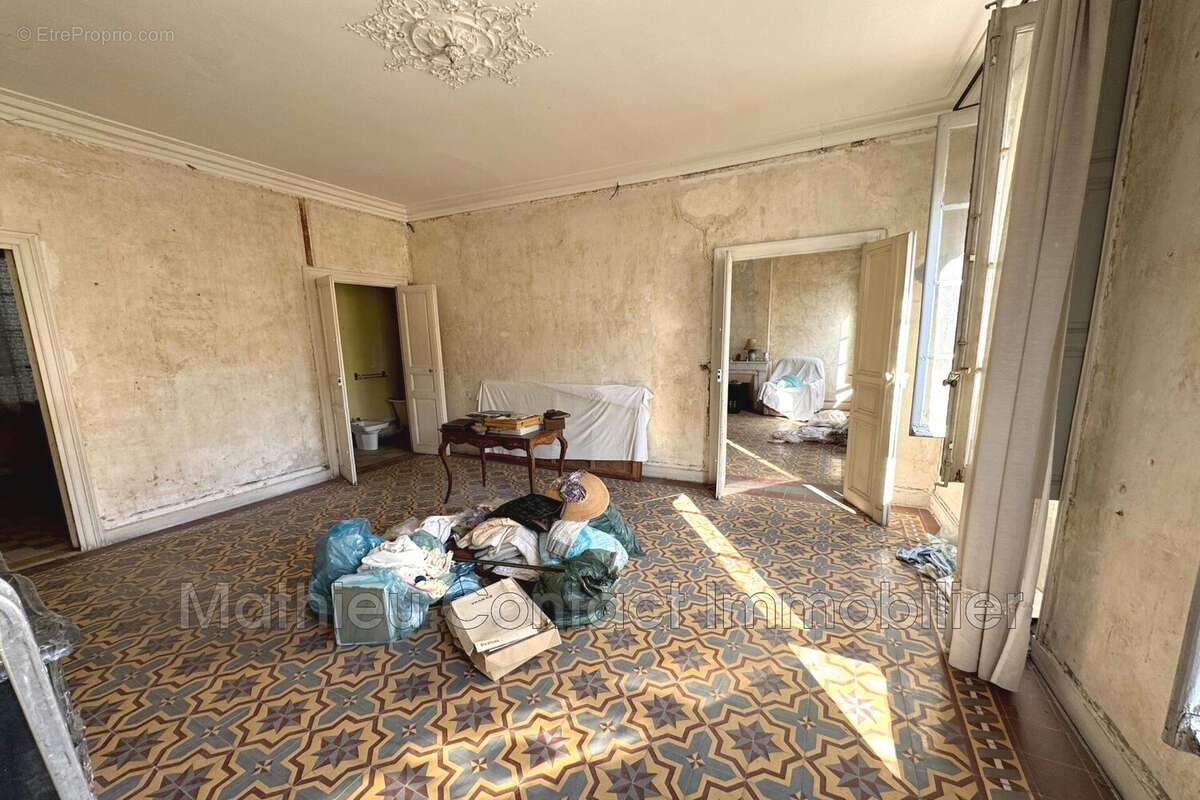 Appartement à NIMES