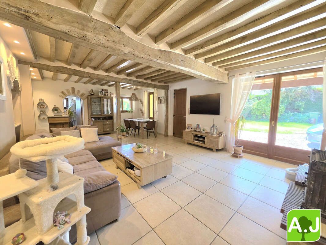 Maison à ANET