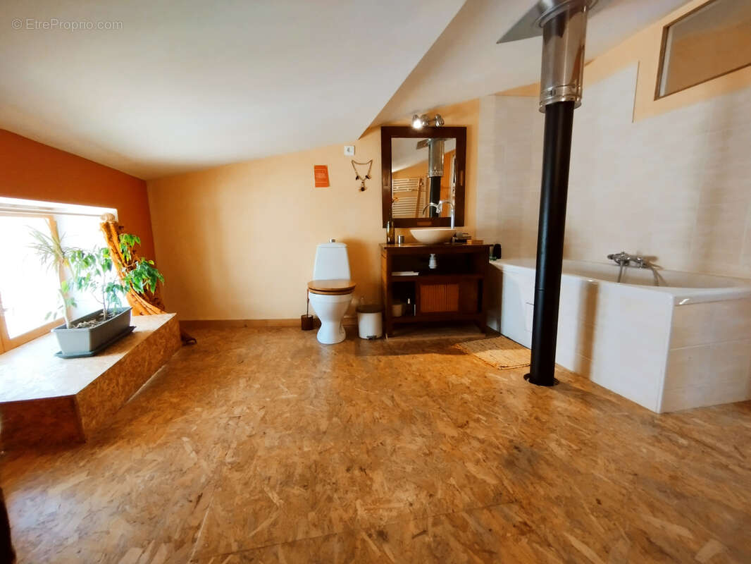 Maison à CASTELRENG