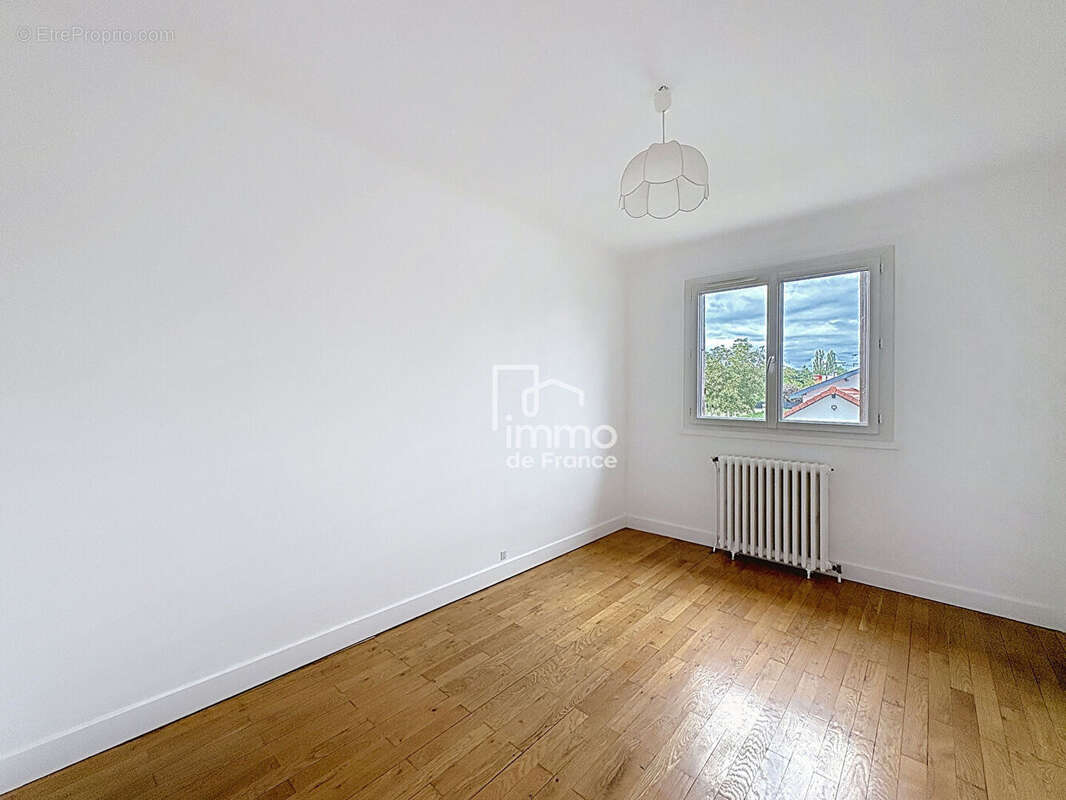 Maison à BOURG-EN-BRESSE