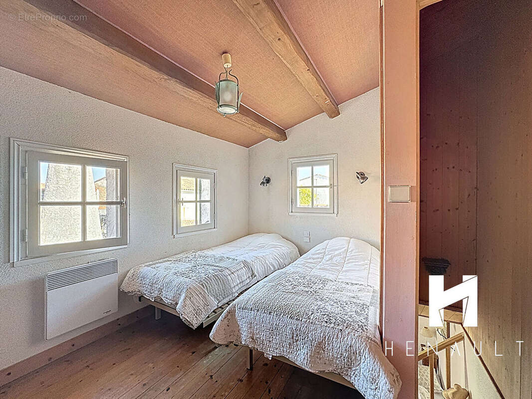 Maison à LA COUARDE-SUR-MER