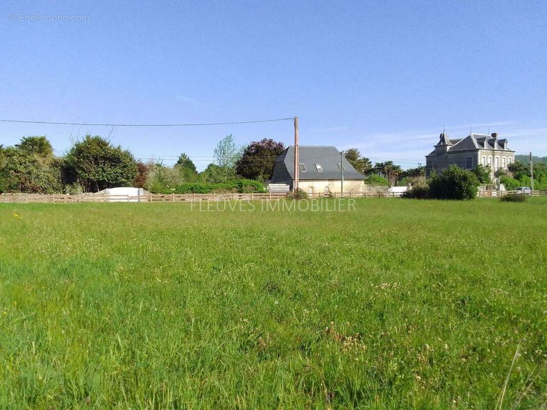 Terrain à NAVARRENX