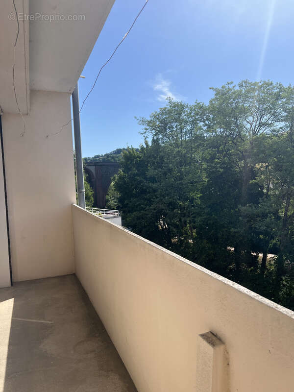 Appartement avec potentiel proche centre ville - photo 2