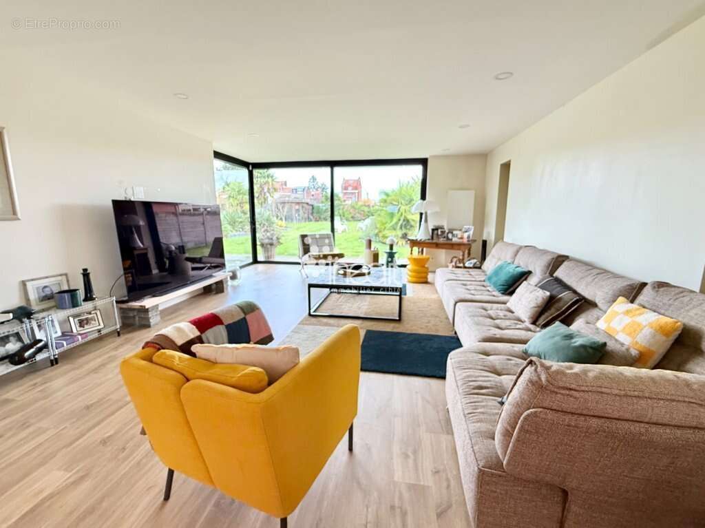 Maison à HAUBOURDIN