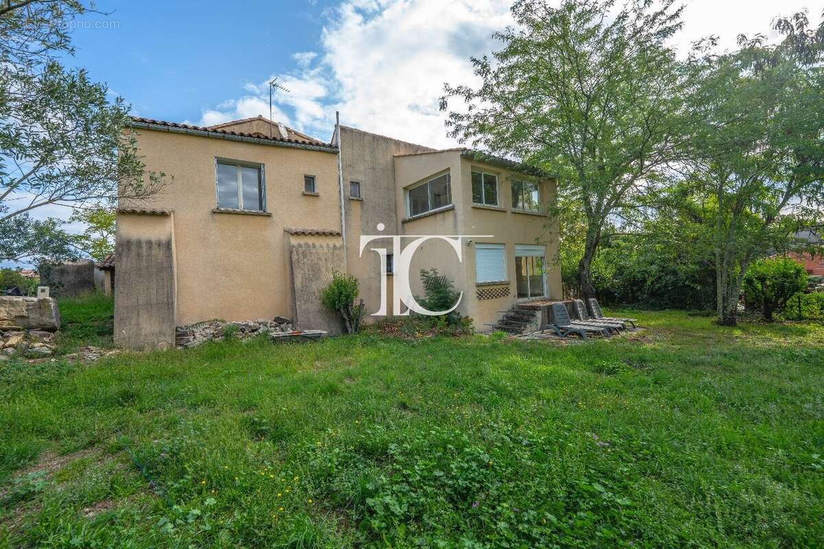 Maison à COURRY