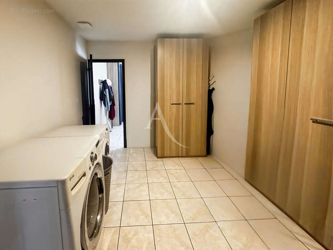 Belle maison de plain-pied avec 4 chambres, Jardin Clos - photo 15