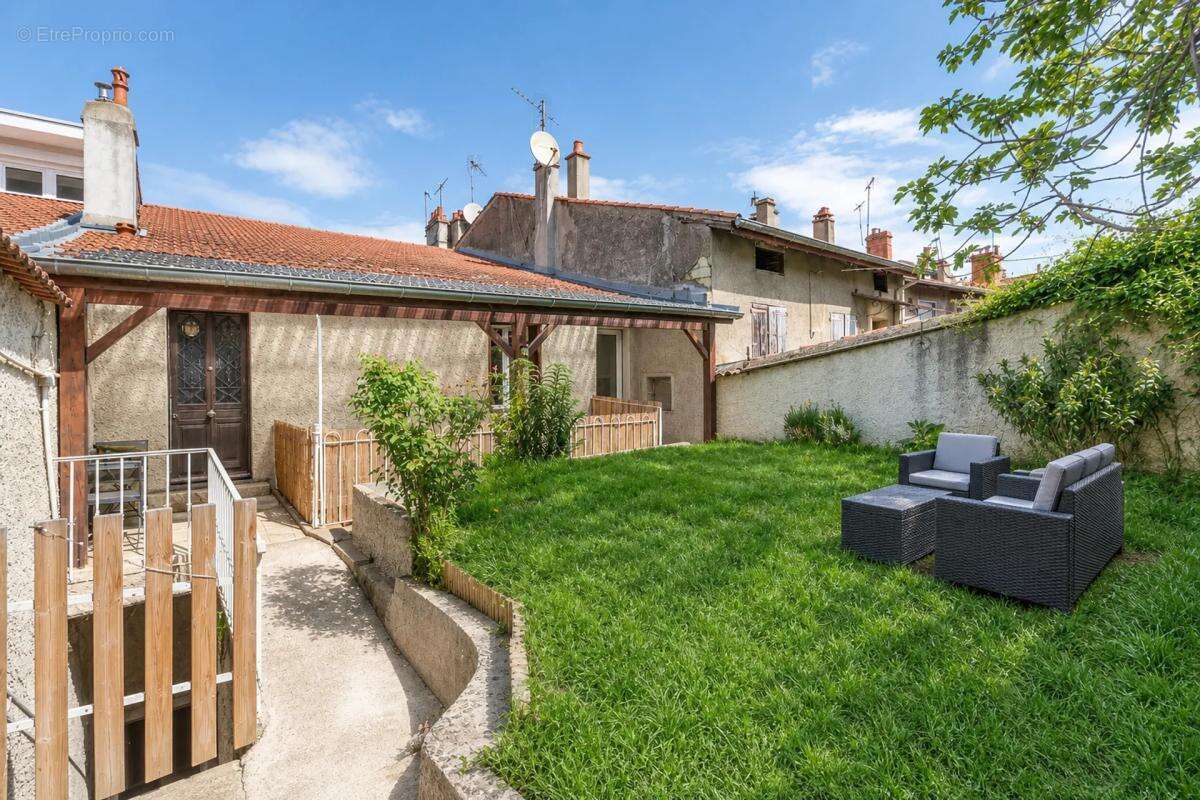 Appartement à RIVE-DE-GIER