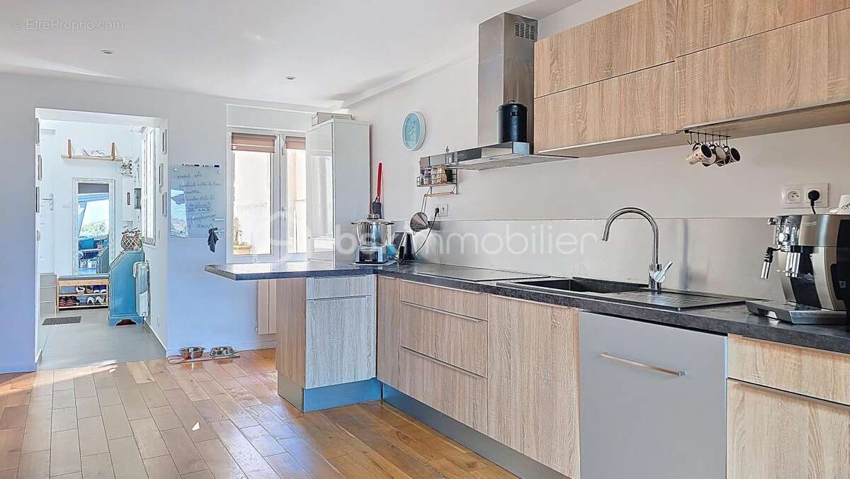 Maison à BRIE-COMTE-ROBERT