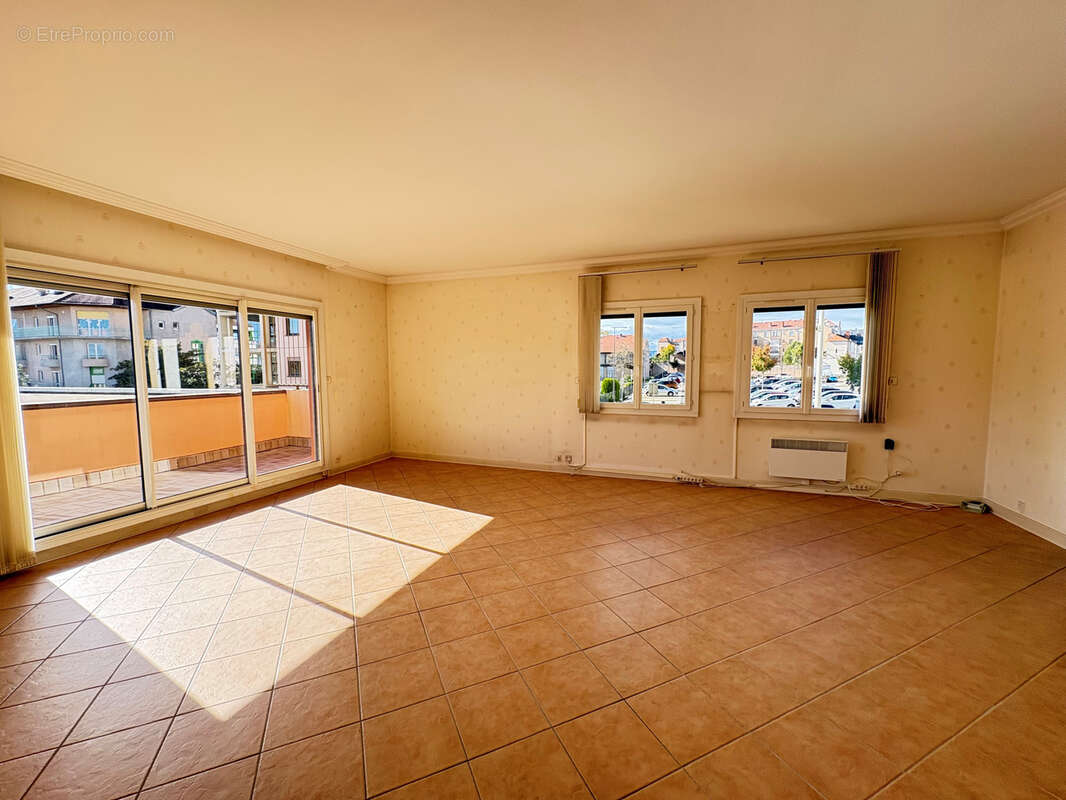 Appartement à ROANNE