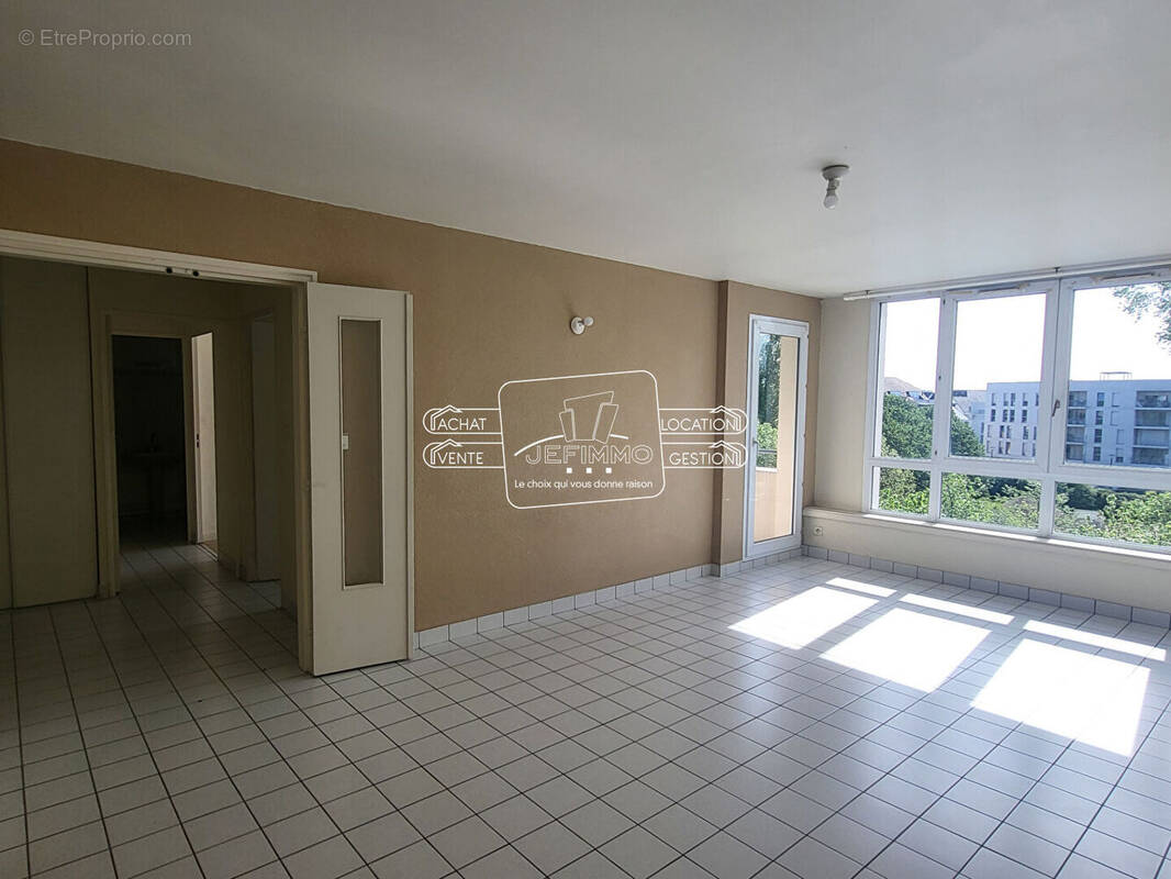 Appartement à NANTES