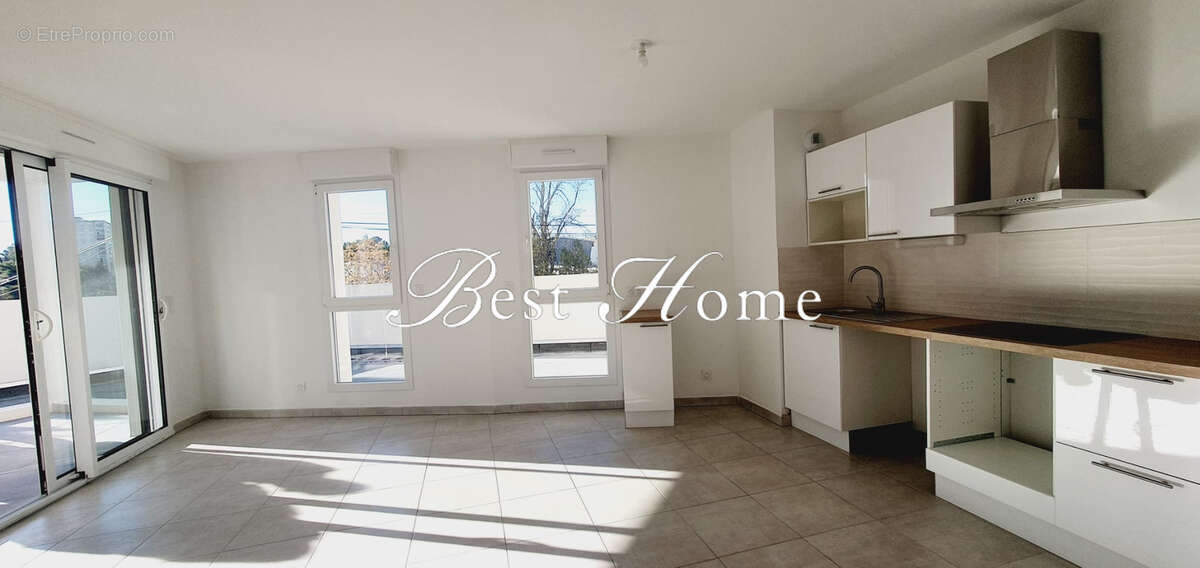 Appartement à NIMES