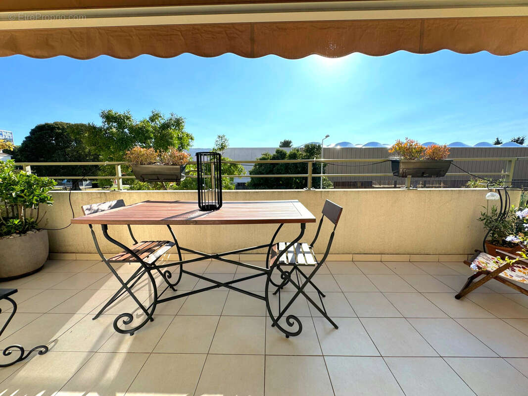 Appartement à MARSEILLE-9E