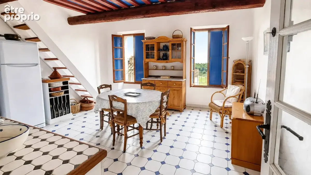 Vente maison de village avec terrasse centre Callas - photo 3