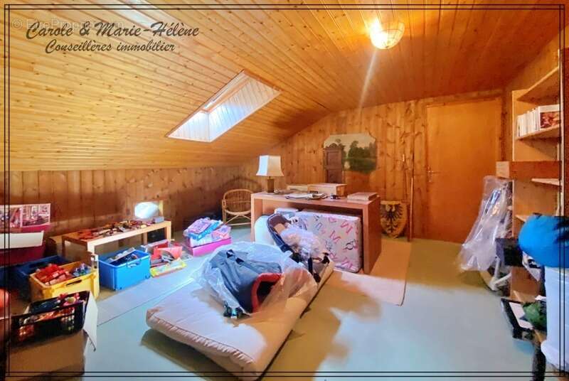Maison 250 m² – 8 chambres – Piscine – Hangar 100 m² – Terrain 4 263 m² – Estillac - photo 18