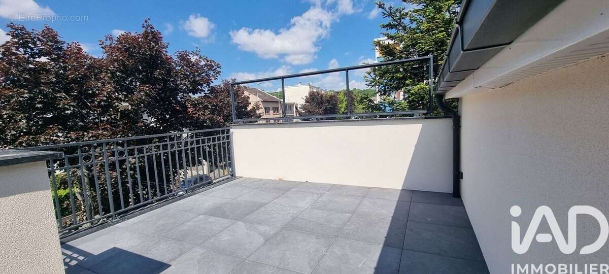 Photo 3 - Appartement à NEUILLY-SUR-MARNE