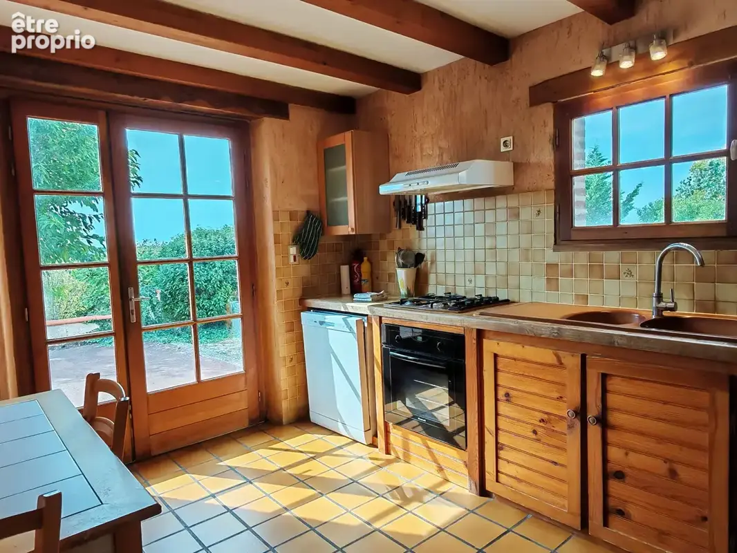 Maison d'exception à vendre à Durfort-Lacapelette - 7 pièces, 5 chambres, grand terrain - photo 13