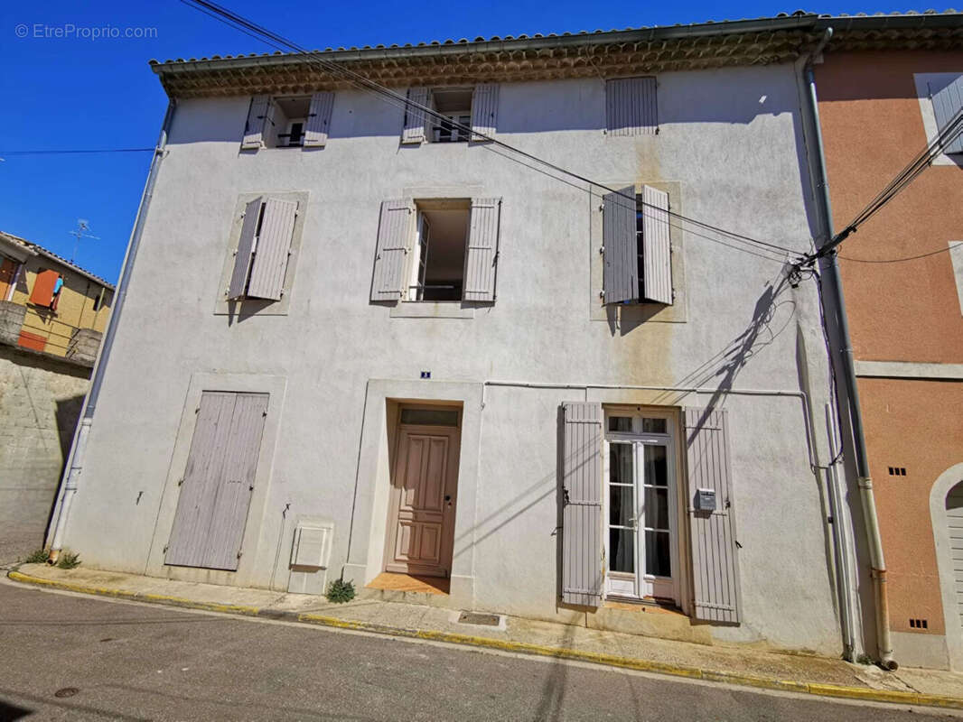 Appartement à CAUMONT-SUR-DURANCE
