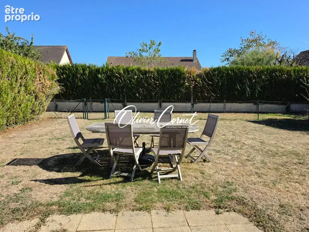 Nogent-le-Rotrou - Plateau Saint-Jean - Maison familiale de 4 chambres avec jardin et garage - photo 5