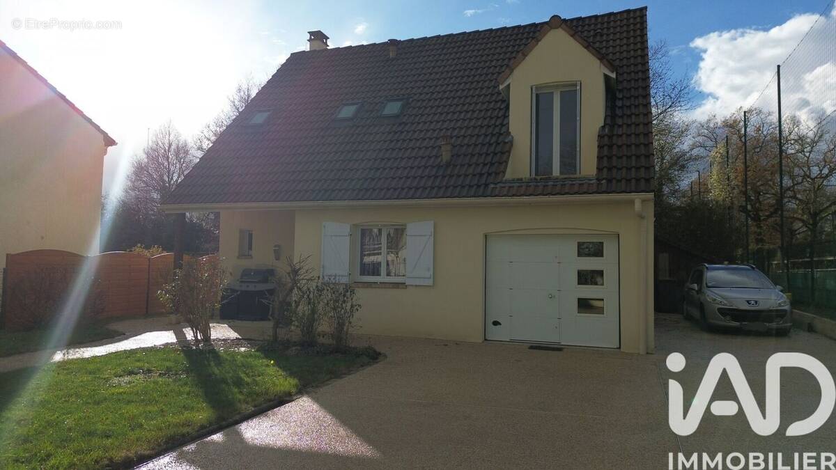 Photo 1 - Maison à CESSON