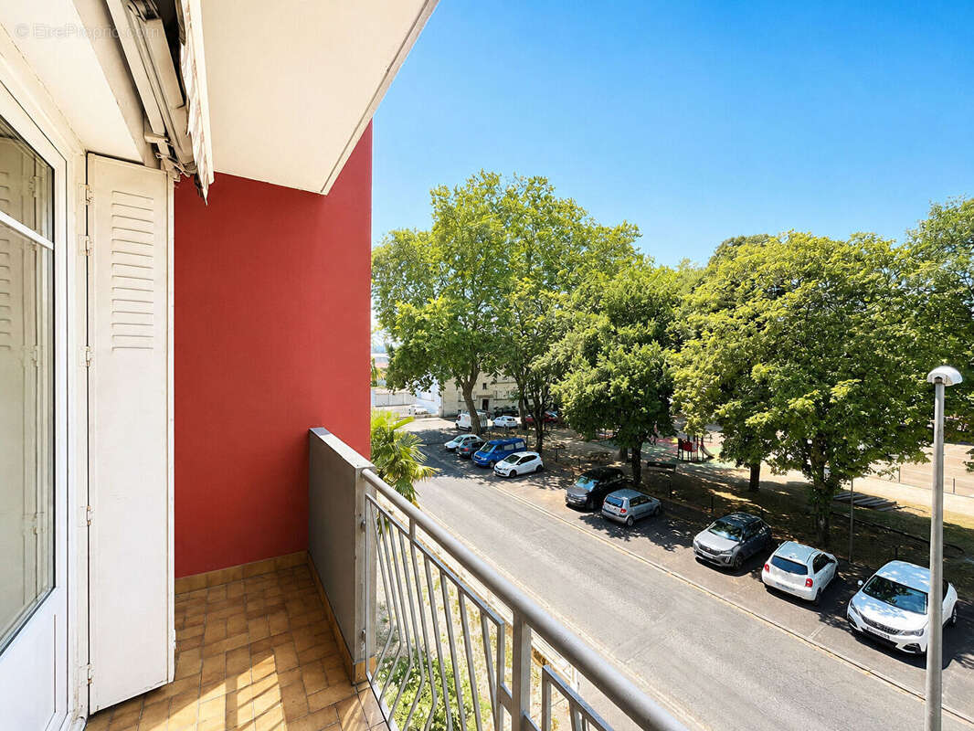 Appartement à BILLERE