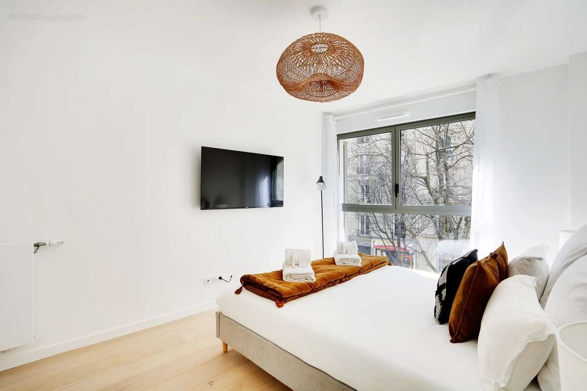 Appartement à PARIS-18E