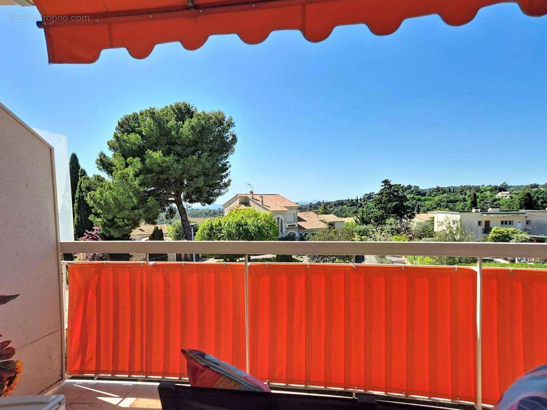 Appartement à VENCE