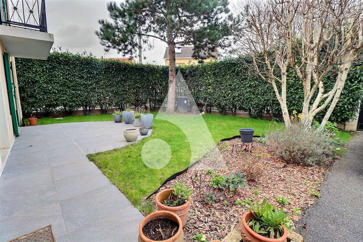 Maison à LE PLESSIS-BOUCHARD